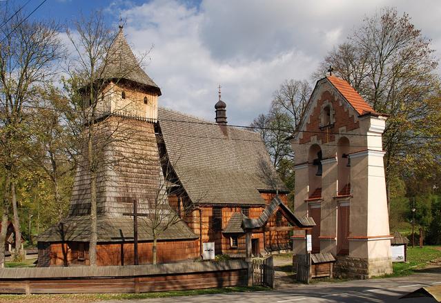 St. Michael Archangel's Church, Binarowa